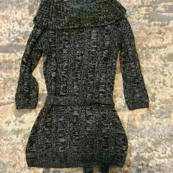 Cinch Waist Sweater - Picture 1 of 2